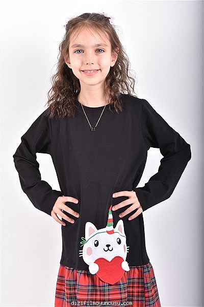 Çocuk Oyuncular Adayımız Sinem