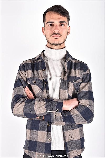 Erkek Oyuncular Adayımız Ahmet