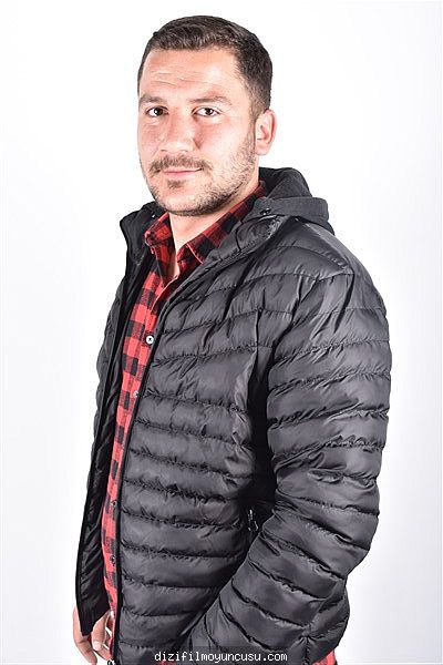Erkek Oyuncular Adayımız Mesut