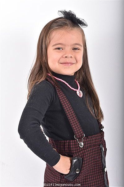 Çocuk Oyuncular Adayımız Miray