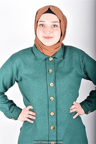 Kadın Oyuncular Adayımız Nursena