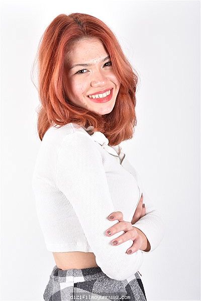 Kadın Oyuncular Adayımız Neslihan