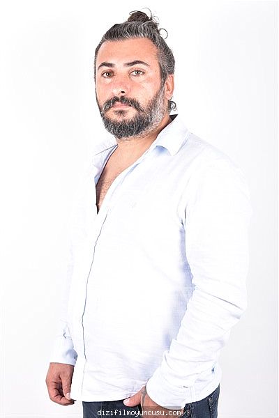 Erkek Oyuncular Adayımız Serhat