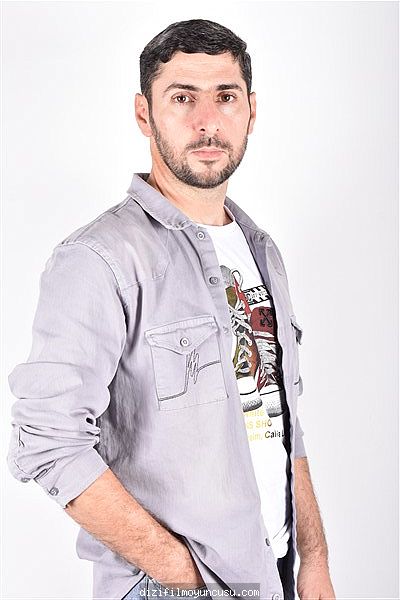 Erkek Oyuncular Adayımız Artur