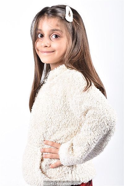 Çocuk Oyuncular Adayımız Hira