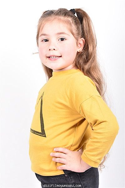 Çocuk Oyuncular Adayımız Mira