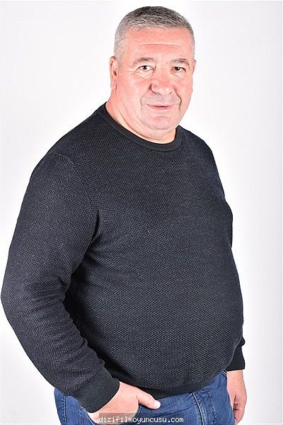 Erkek Oyuncular Adayımız Muzaffer