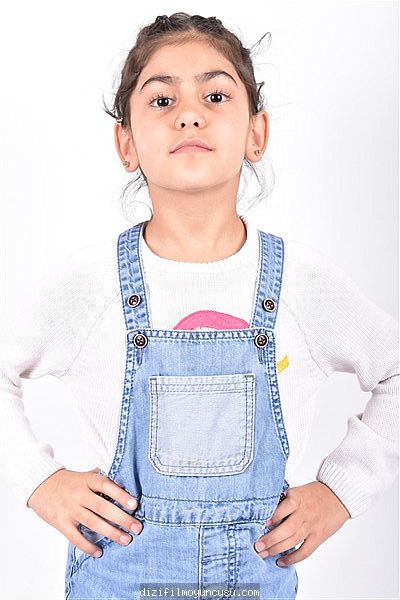 Çocuk Oyuncular Adayımız Nazlıcan
