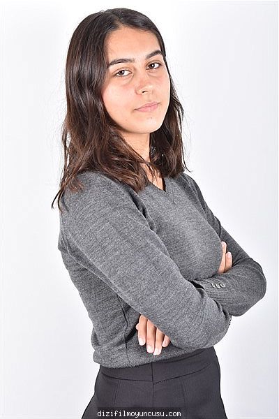 Kadın Oyuncular Adayımız Nehir