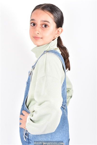 İzmir Cast Ajans Alara 105192