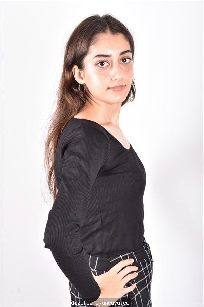 İzmir Cast Ajans Elifnur 105220