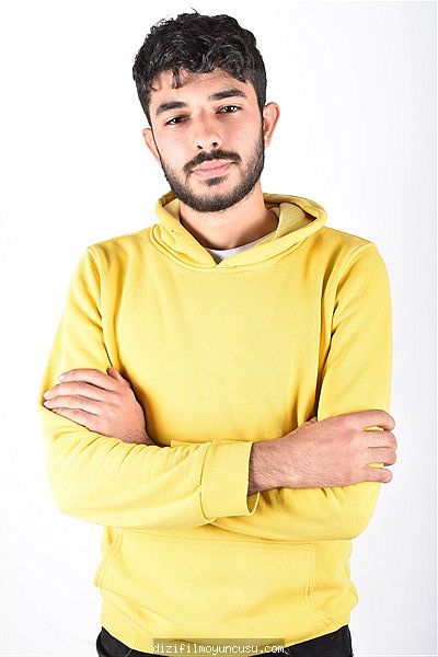 Erkek Oyuncular Adayımız Hasan