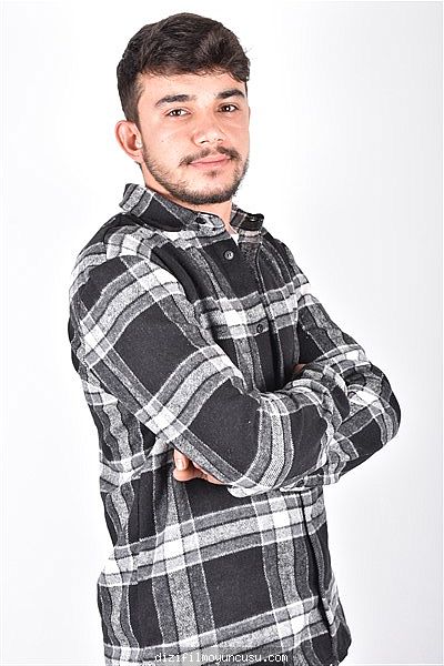 Erkek Oyuncular Adayımız İsmail