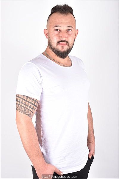 Erkek Oyuncular Adayımız Mehmet