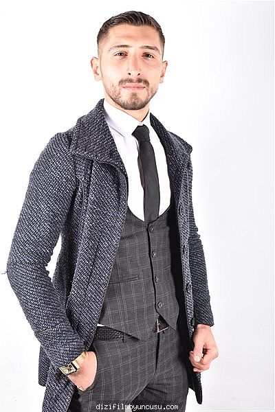 Erkek Oyuncular Adayımız Ahmet