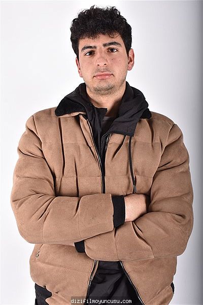 Erkek Oyuncular Adayımız Burak