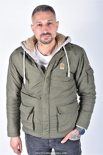 Erkek Oyuncular Adayımız Emre