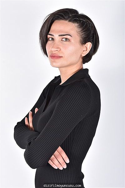 Kadın Oyuncular Adayımız Esma