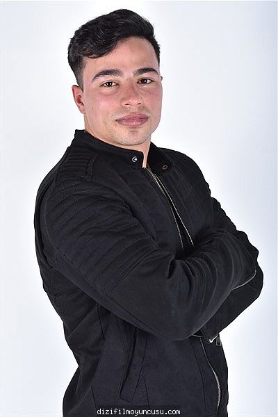 Erkek Oyuncular Adayımız Halil