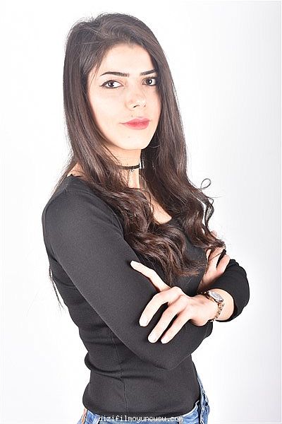 Kadın Oyuncular Adayımız Nejla