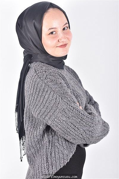 Kadın Oyuncular Adayımız Asel