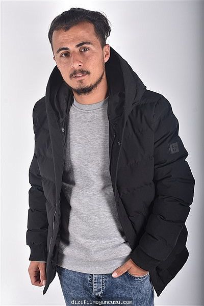 Erkek Oyuncular Adayımız Mahmut
