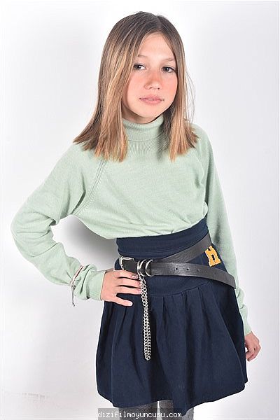 Çocuk Oyuncular Adayımız Elif