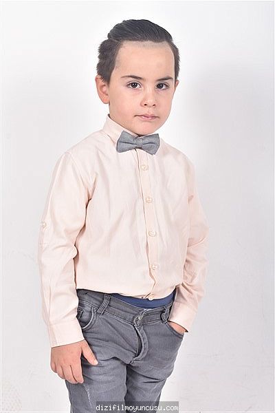 Çocuk Oyuncular Adayımız Emel