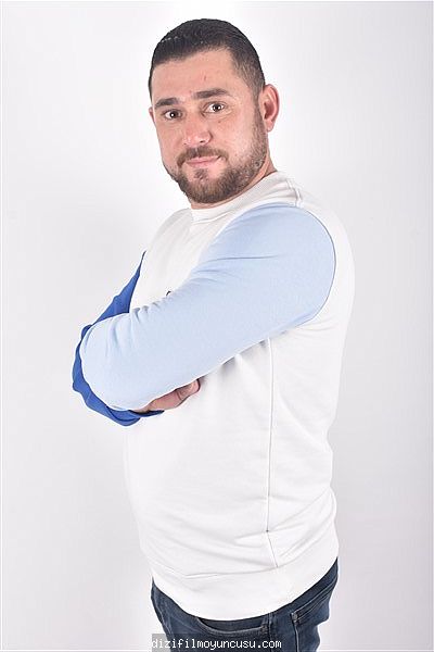 Erkek Oyuncular Adayımız Mustafa