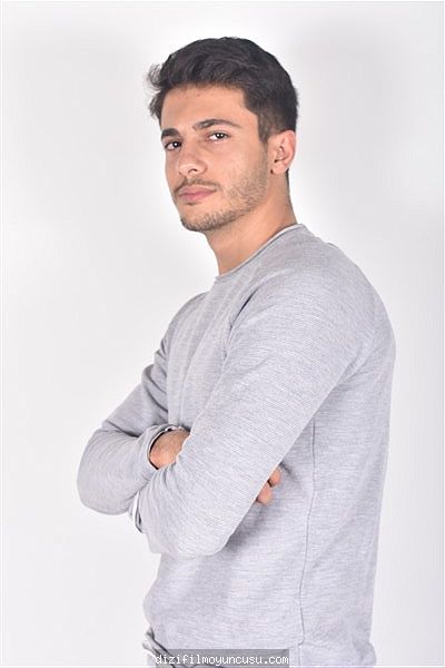 Erkek Oyuncular Adayımız Nevzat