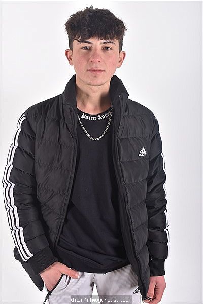 Erkek Oyuncular Adayımız Emre