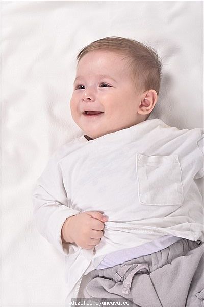 Çocuk Oyuncular Adayımız Arel
