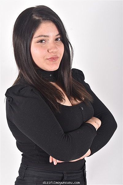Kadın Oyuncular Adayımız Yaren