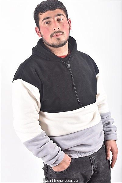 Erkek Oyuncular Adayımız Ramazan