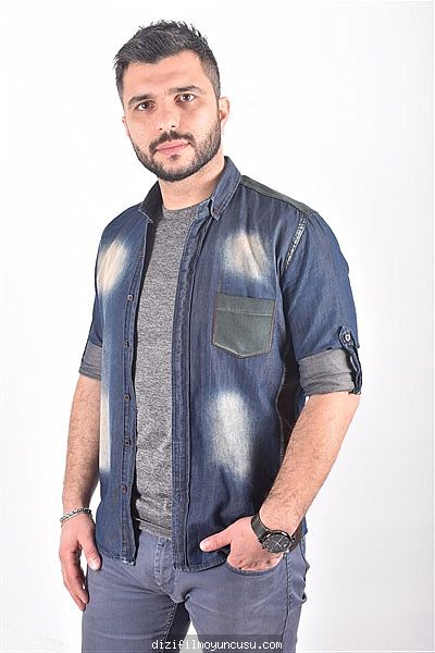 Erkek Oyuncular Adayımız Yiğit