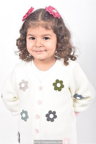Çocuk Oyuncular Adayımız İkranur