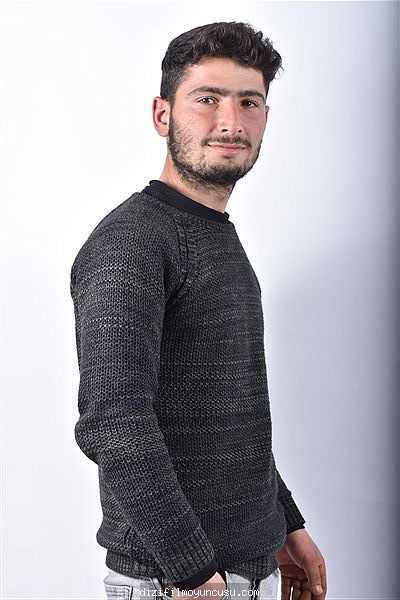Erkek Oyuncular Adayımız Mustafa