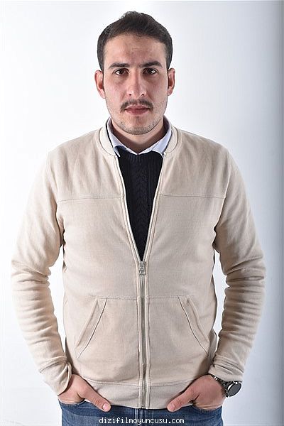 Erkek Oyuncular Adayımız Omar