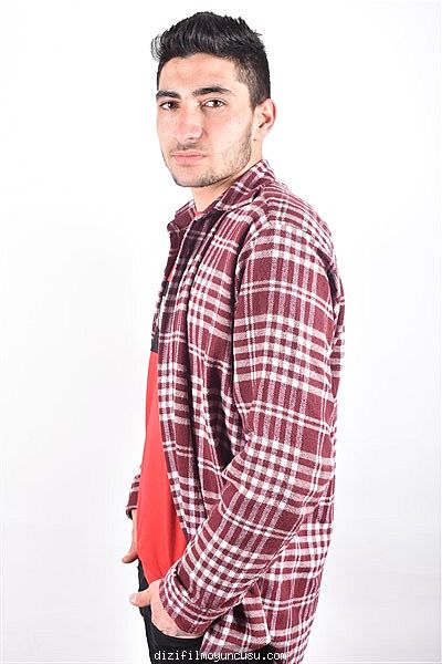 Erkek Oyuncular Adayımız Ahmet