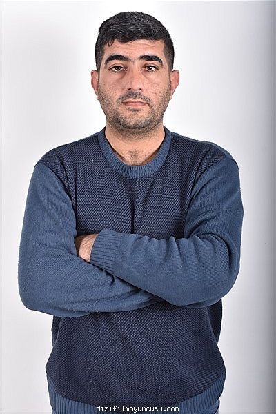 Erkek Oyuncular Adayımız Mahmut