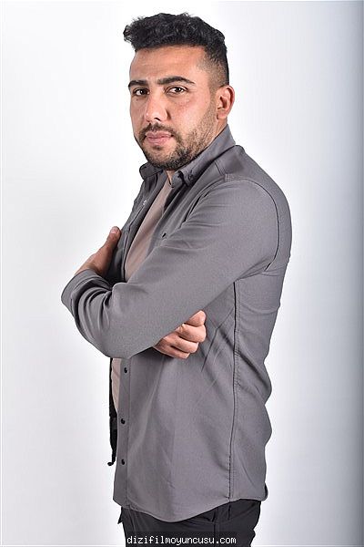 Erkek Oyuncular Adayımız Mustafa