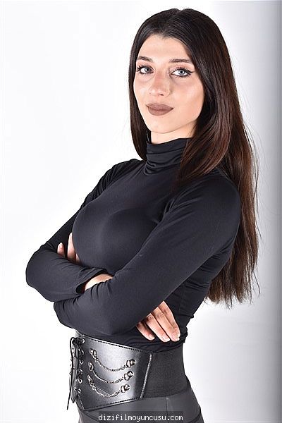 Kadın Oyuncular Adayımız Tuğba