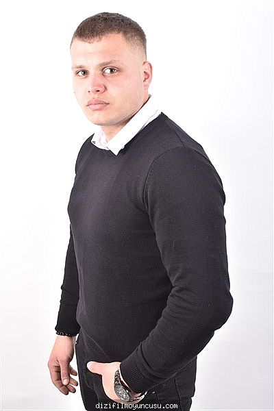 Erkek Oyuncular Adayımız Gökhan
