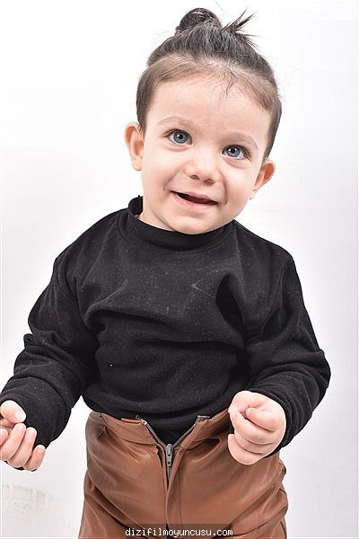Çocuk Oyuncular Adayımız Rüzgar