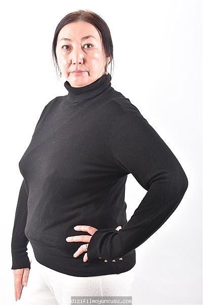 Kadın Oyuncular Adayımız Çolpan