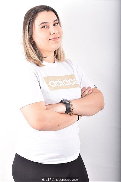 Kadın Oyuncular Adayımız Elifnur