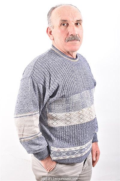 Erkek Oyuncular Adayımız Mustafa
