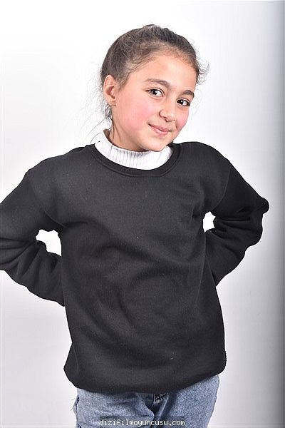Çocuk Oyuncular Adayımız Beren