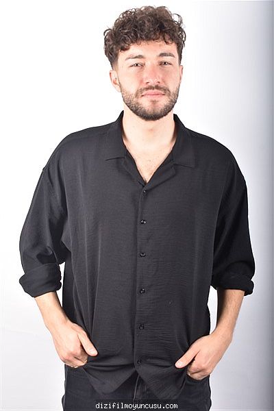 Erkek Oyuncular Adayımız Hakan