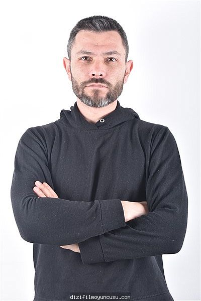 Erkek Oyuncular Adayımız Alper